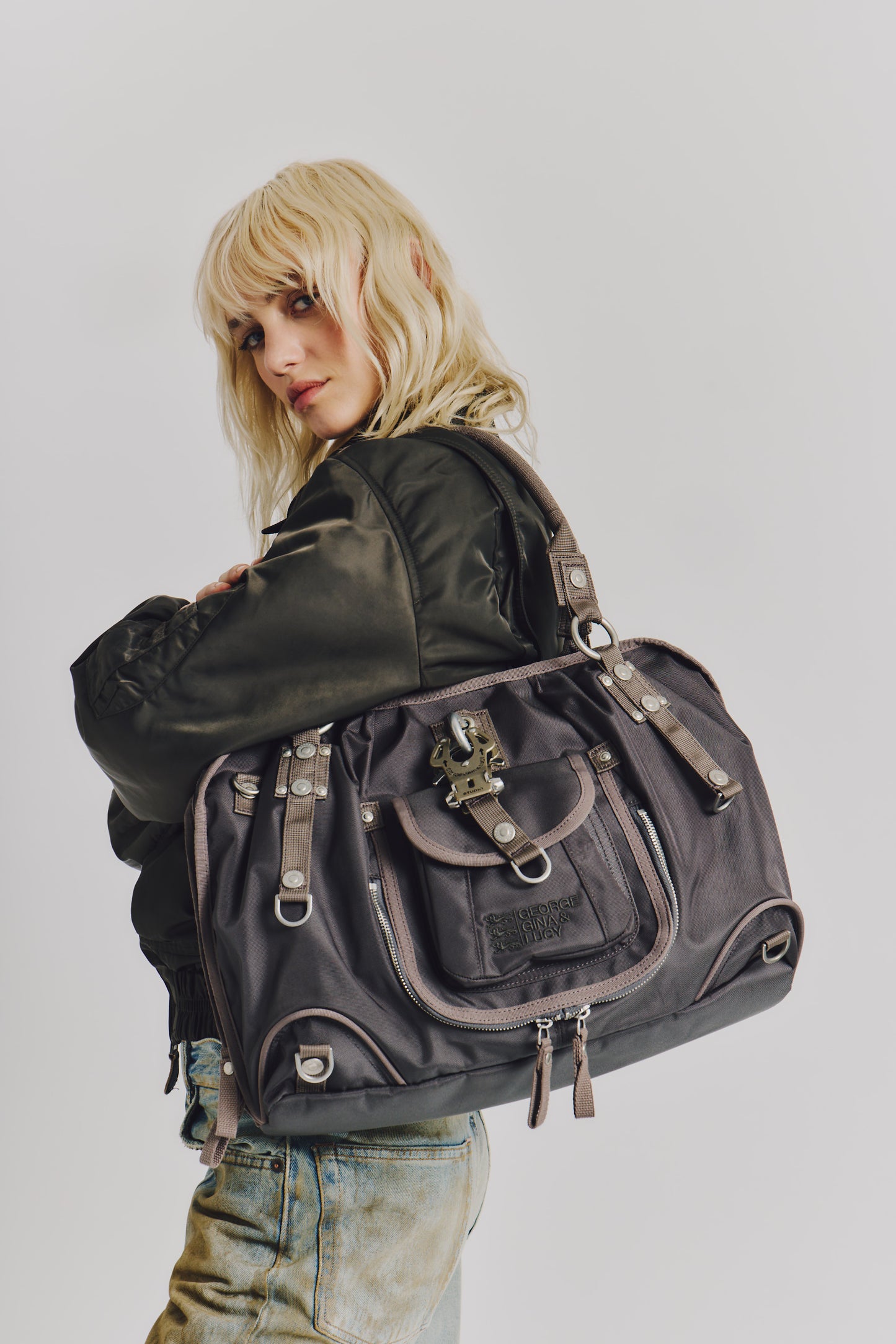 Farbe_hooray / 2grey