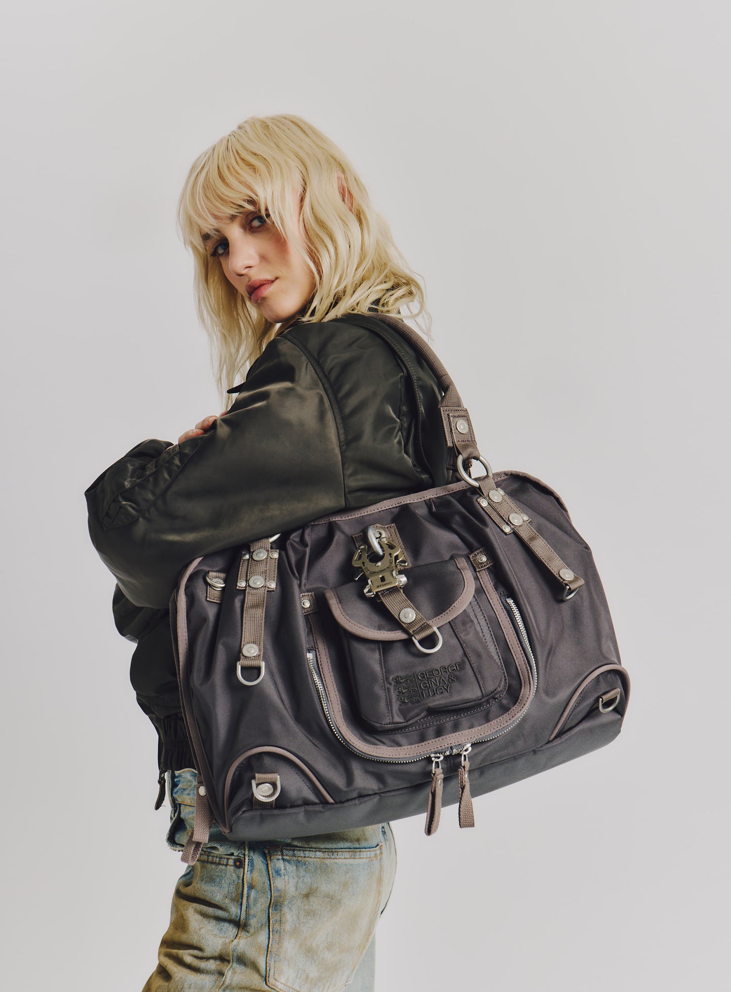 Farbe_hooray / 2grey