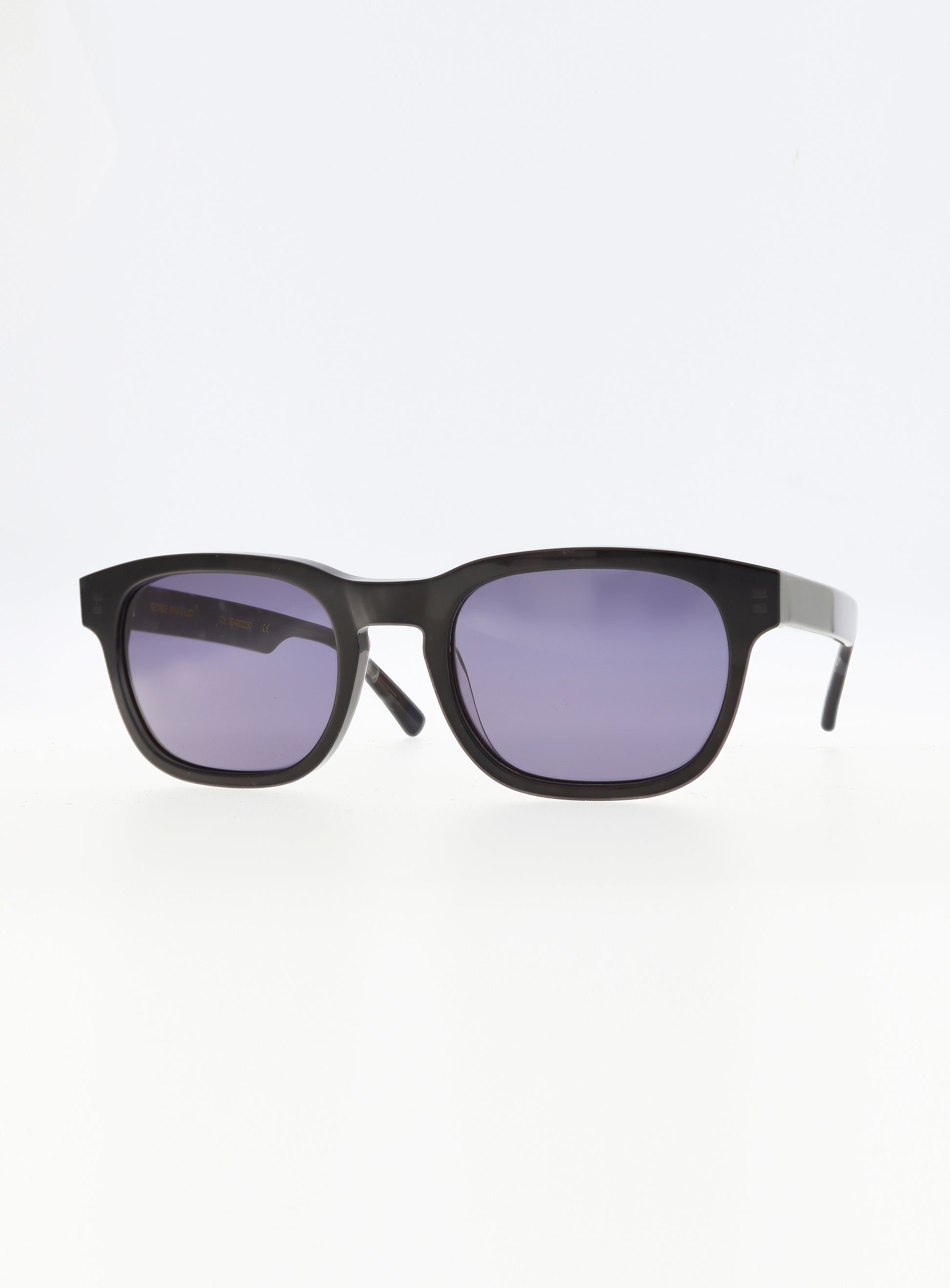 Farbe_funky black