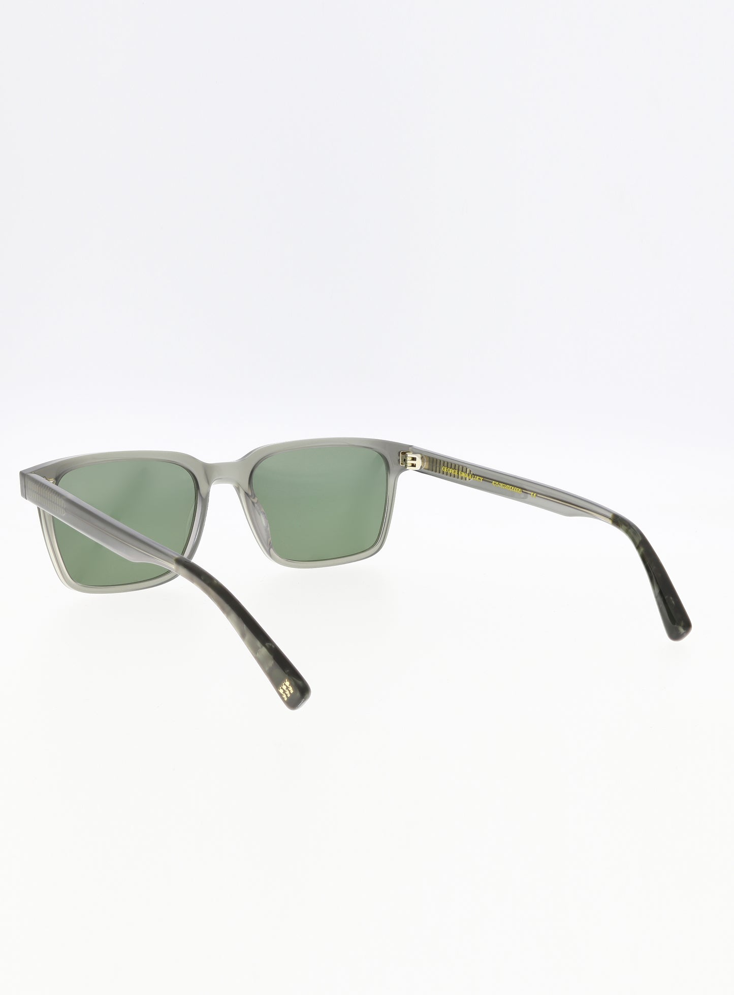 Farbe_003 milky greyeen