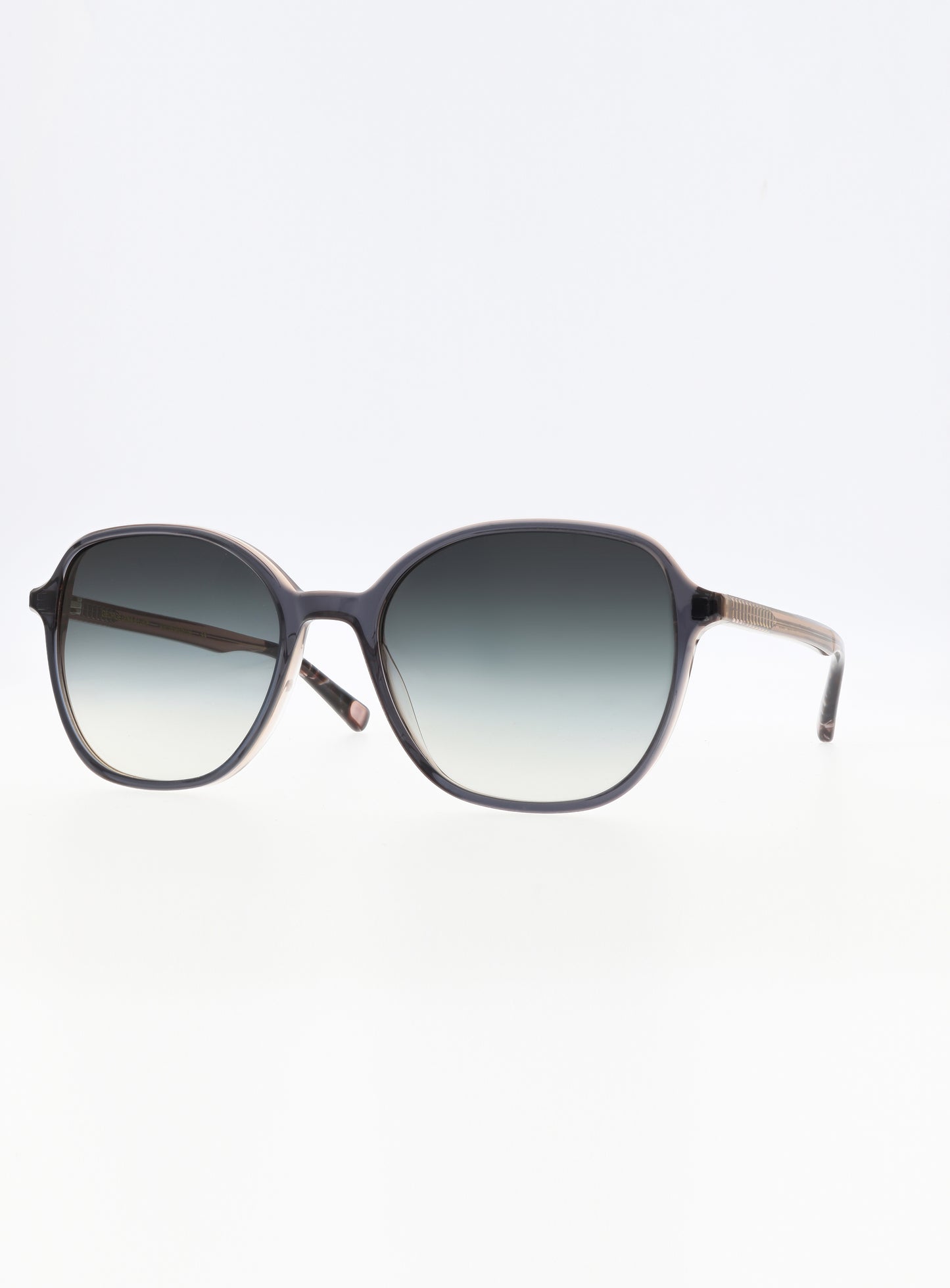 Farbe_002 blue light cognac